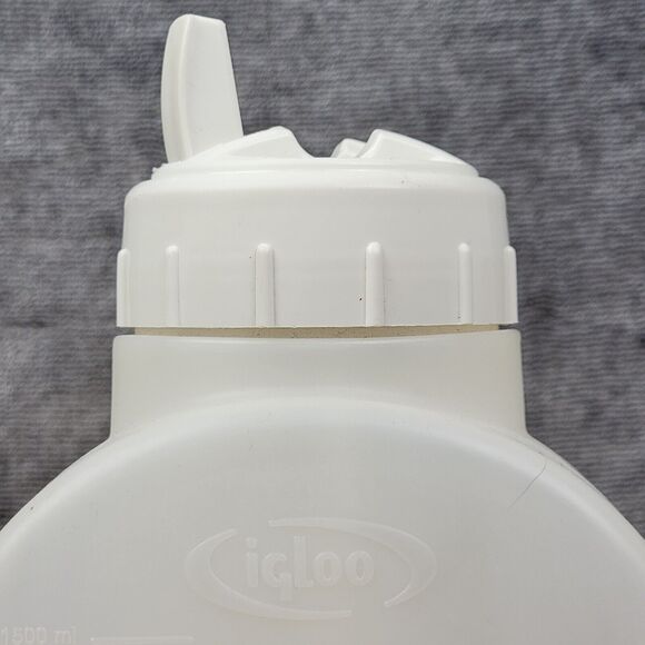 Vintage 90s Igloo 48oz Water Canteen with Raid the Pepsi Cover & Carry Strap - Picture 11 of 15